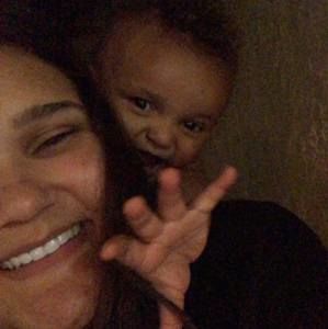 Meet your Posher, Alexis